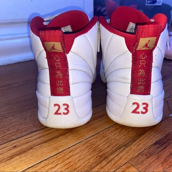Jordan 12 Size 8 Creased but good condition Nike Air Jordan 12 Retro GS  main image 4